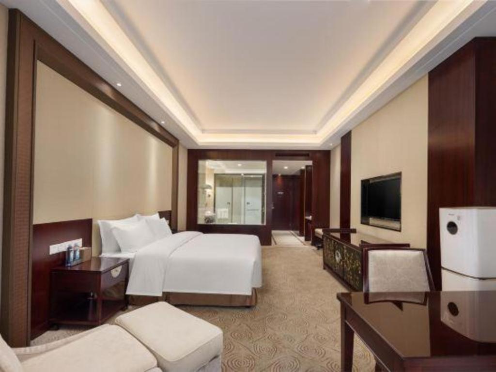 Linyi Blue Horizon International Hotel Yi He Exterior photo