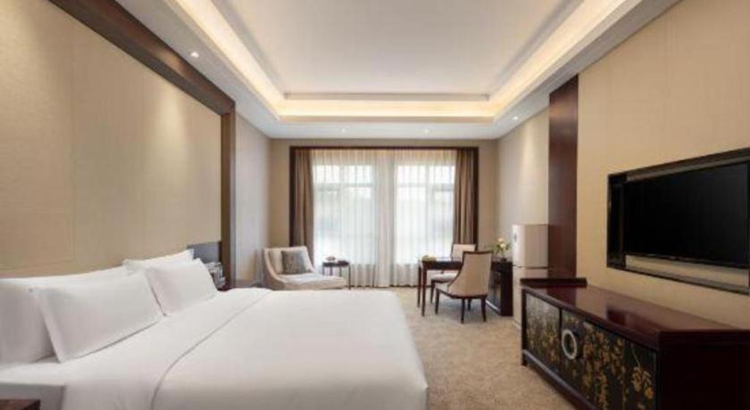 Linyi Blue Horizon International Hotel Yi He Exterior photo